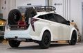 Toyota Prius Ini Rela Kehilangan Bagasi dan Bergaya Ala Mobil Off-roda