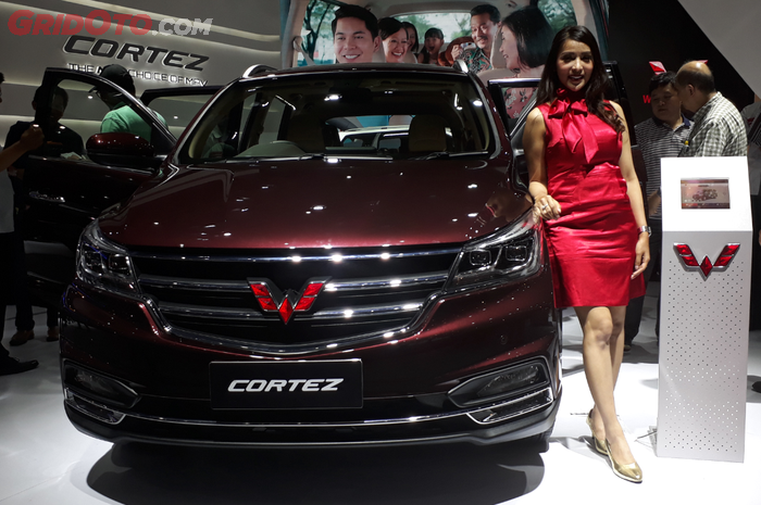 Wuling Cortez yang dipamerkan di pameran otomotif Kemayoran, Jakarta