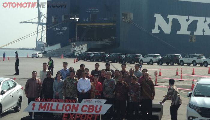 Seremoni TMMIN capai 1 juta CBU untuk ekspor dihadiri Presiden Republik Indonesia Joko Wiodo