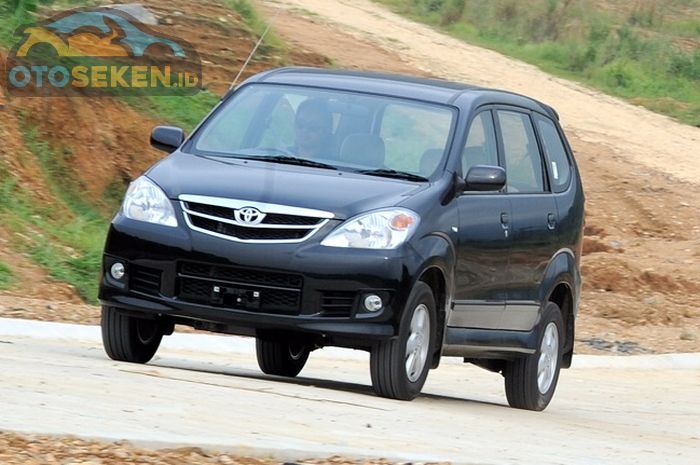 Toyota Avanza G AT 2009