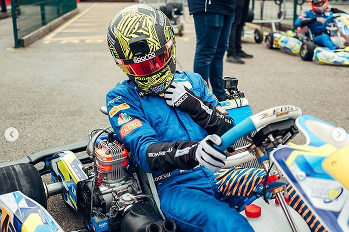 Lando Norris menggunakan gokart untuk latihan menjelang dimulainya kompetisi balap F1 2020