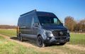 Ngeri Mercedes-Benz Sprinter Ini Ketempelan Yeti si Primata Prasejarah