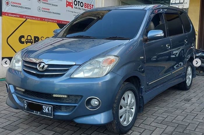Spesifikasi dan kisaran harga Toyota Avanza S tahun 2011 seken.