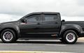 Modifikasi Isuzu D-Max Usung Gaya Racing Bertabur Part Karbon