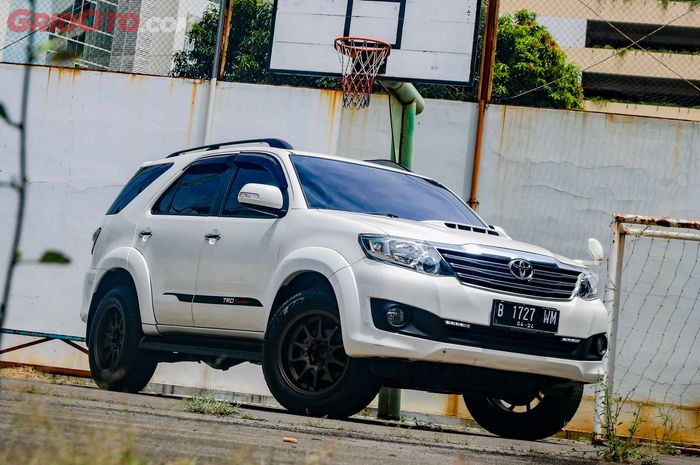 Ilustrasi modifikasi Toyota Fortuner VNT dengan modifikasi mesin