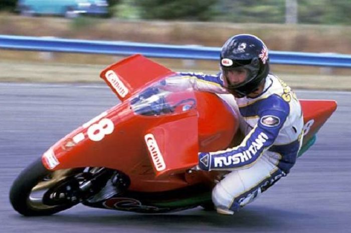 Desain motor diluar nalar pada tahun 1980-an yang dibuat produsen asal Selandia Baru