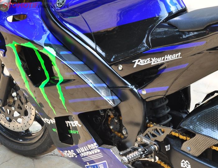 Sasis asli V-Ixion yang sudah deltabox di-cover lagi dengan deltabox dari fiber