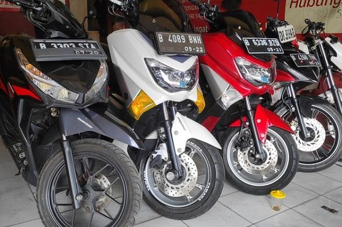 Ilustrasi motor seken matic 150 cc