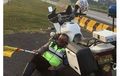 Viral, Foto Polisi Tidur di Pinggir Tol Cipali, Ini Penjelasannya