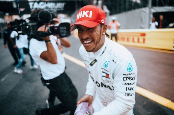 Pembalap tim Mercedes, Lewis Hamilton, menyebut jika balapan di F1 Monako tersebut merupakan salah satu balapan tersulit dalam kariernya