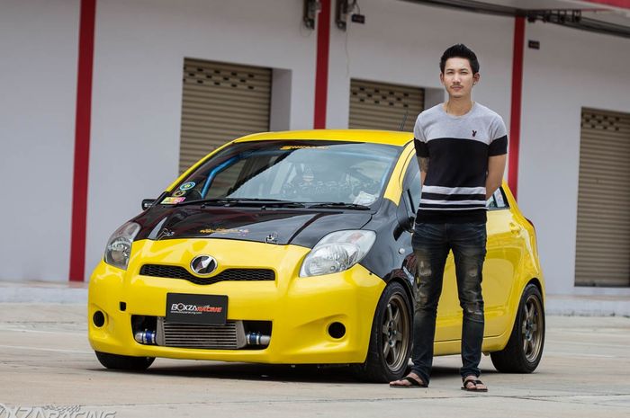 Modifikasi mesin Toyota Yaris Bakpao asal Thailand ini tampil sangar bergaya racing