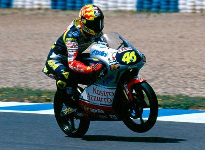 Aprilia RS125R membawa Rossi meraih gelar juara pertamanya di kelas 125cc pada tahun 1997