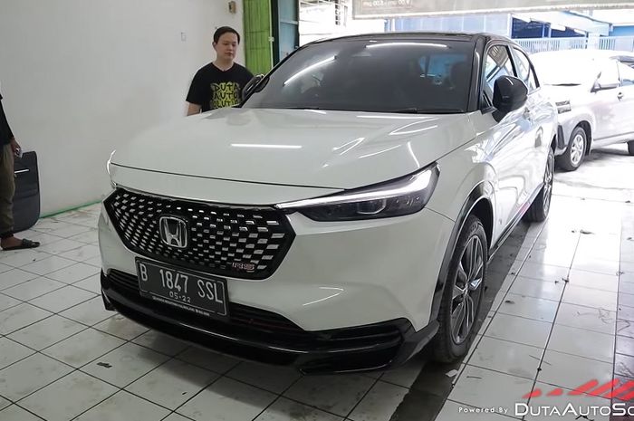 Modifikasi All New HR-V RS kena upgrade audio full Venom