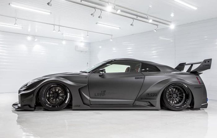 Pakai suspensi udara dan pelek baru