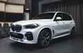 BMW X5 Bersih Berbaju Putih, Tampil Garang Pakai Body Kit 3D Design