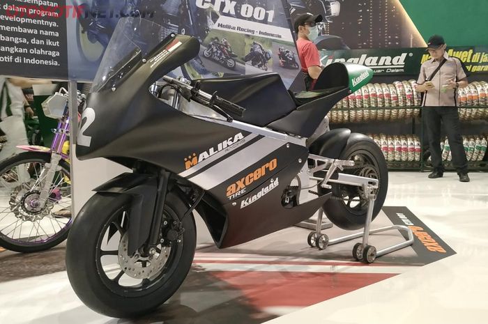 Kingland Axcero Ban Balap Minigp Ring 12 Bisa Dipakai Scoopy Dan Vespa Gridoto Com