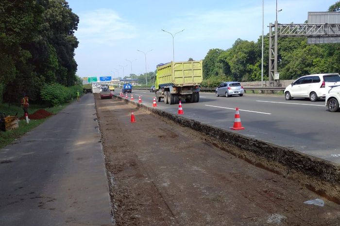 Jasa Marga kembali melanjutkan pekerjaan pemeliharaan dan rekonstruksi Jalan Tol Jagorawi hingga pekan depan.