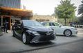 Toyota Mengklaim Camry Jadi Mobil Hybrid Terlaku, Sebulan Jual 20 Unit