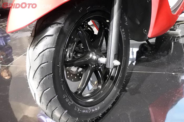 Ini Beberapa Pilihan Ban Motor Matic dengan Diameter 12 Inci - GridOto.com