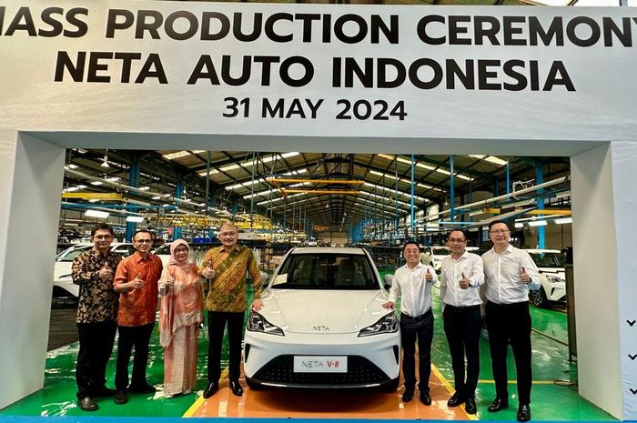 PT Neta Auto Indonesia resmi melakukan produksi lokal (31/05/2024) secara Completely Knocked Down (CKD) di pabrik PT Handal Indonesia Motor (HIM)