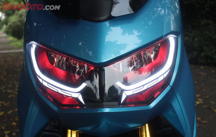 Headlamp Yamaha All New NMAX custom drl plus demon eyes merah