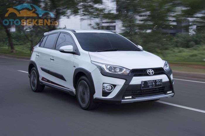 Kisaran harga dan spesifikasi Toyota Yaris G tahun 2015 seken.