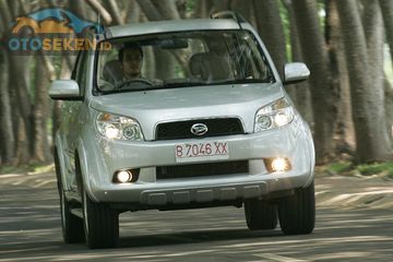 Daftar Terbaru Daihatsu Terios 2007 Mei 2020 Ts A T Cuma Rp 80 Jutaan Semua Halaman Gridoto Com