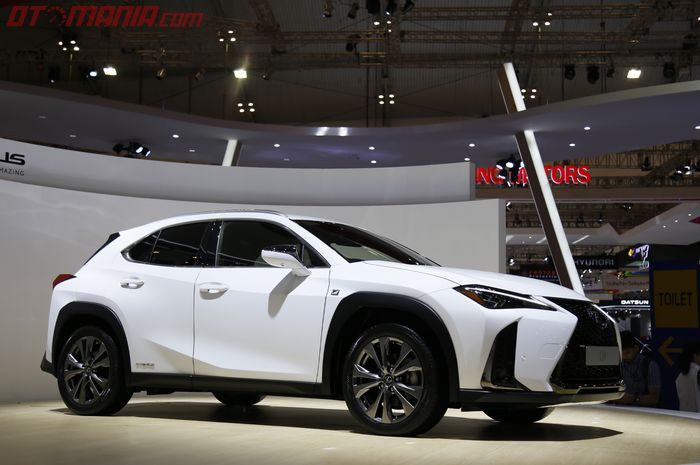 Lexus UX F SPORT