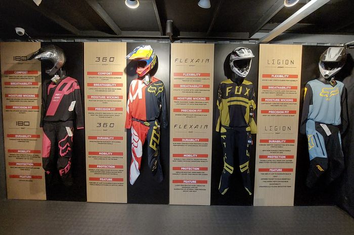 Ragam apparel Fox di Sector X by XClub.