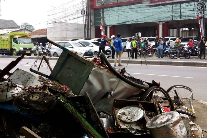 Tim menurunkan Tim Traffic Accident Analysis (TAA) Ditlantas Polda Metro Jaya 