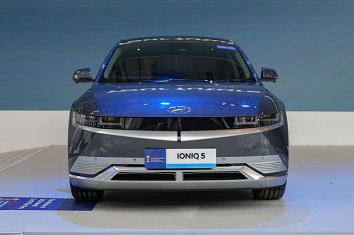 Kisaran harga Hyundai IONIQ 5 STD Range tahun 2026.