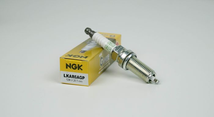 NGK G-Power LKAR6AGP untuk mesin NR.