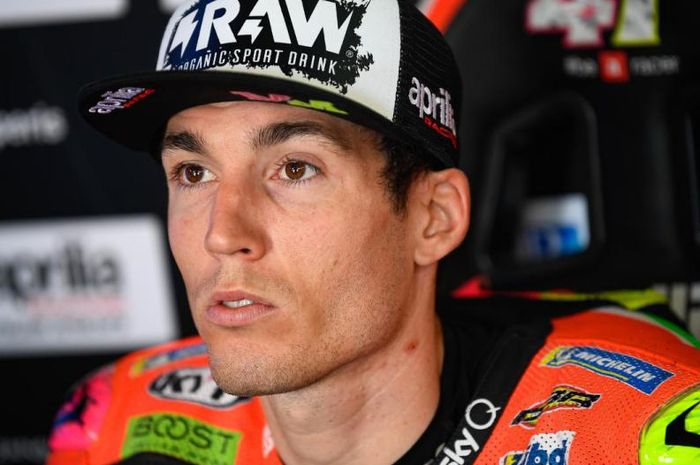 Aleix Espargaro mengukapkan dirinya nyaris gabung tim pabrikan Ducati pada MotoGP 2015 lalu, tapi gagal karena Andrea Dovizioso memilih untuk bertahan