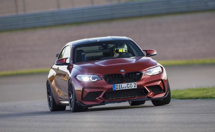 Performa BMW M2 juga mendapatkan serangkaian upgrade