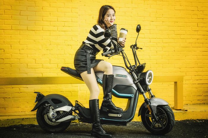 MIKU MAX, skuter listrik dari Tiongkok yang sudah di ekspor hingga berbagai negara