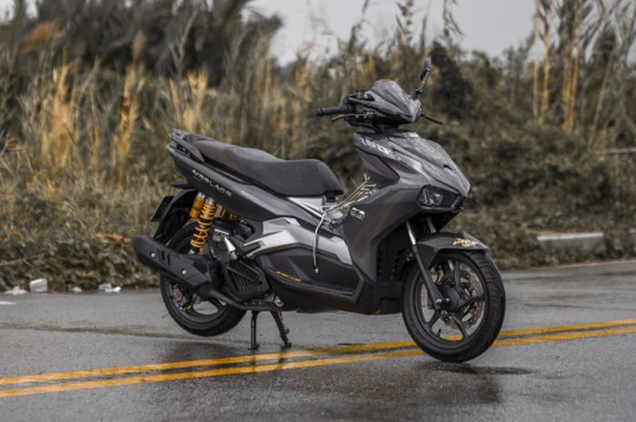 Modifikasi keren Honda Air Blade 125