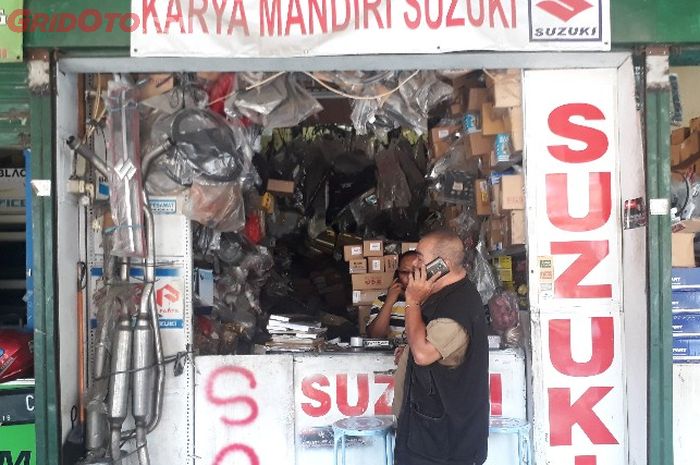 Bengkel Karya Mandiri Suzuki di Pasar Mobil Kemayoran, Jakarta Pusat