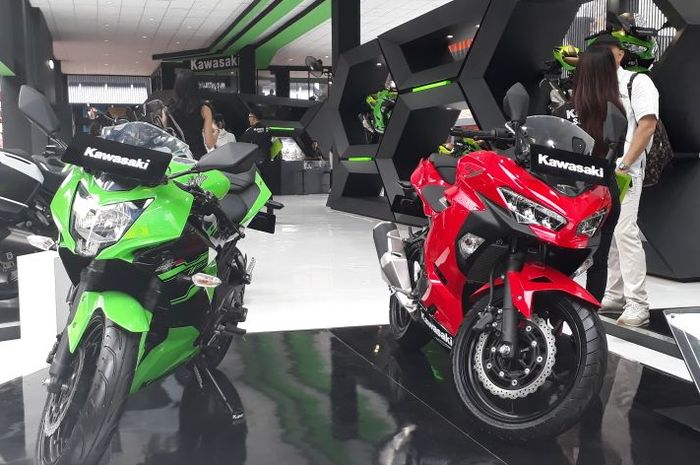 Kawasaki Ninja yang dipamerkan di Jakarta Fair Kemayoran 2018