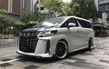 Toyota Alphard Agresif Pasang Body Kit Custom dan Kap Mesin Karbon