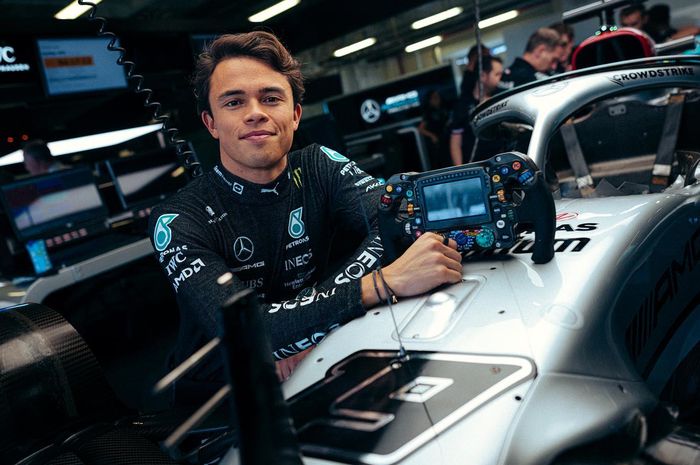 Ambil bagian di FP1 F1 Meksiko 2022, Nyck de Vries berterima kasih kepada tim Mercedes setelah tiga tahun bersama