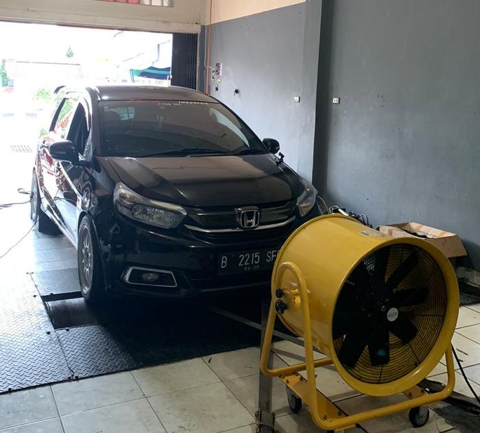 Dyno test Honda Mobilio (tenaga 146 dk; torsi 160 Nm)
