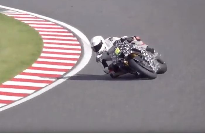 Motor yang diduga sebagai CBR1000RR terbaru