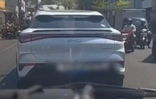 Ambulans Bawa Pasien Kritis Diduga Dihalangi Mobil Listrik BYD, Sopir Ngaku Begini