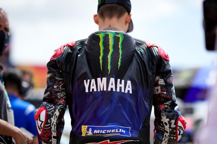 Jorge Lorenzo menilai Yamaha gagal memberikan paket motor yang kompetitif untuk Fabio Quartararo di MotoGP 2022