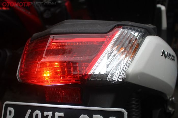 Ganti Lampu Belakang Yamaha NMAX Demi Safety Jangan Sampai Mati