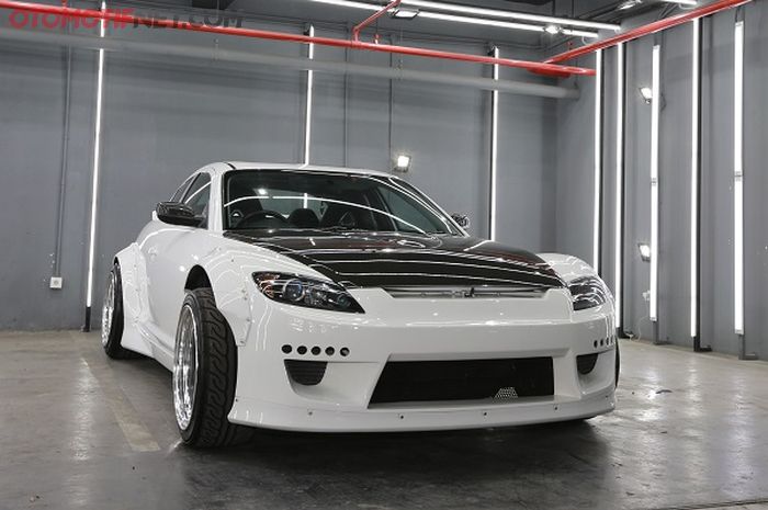 Mazda Rx 8 Bikin Kaget Ditemukan Dalam Kondisi Sudah Modis Gridoto Com