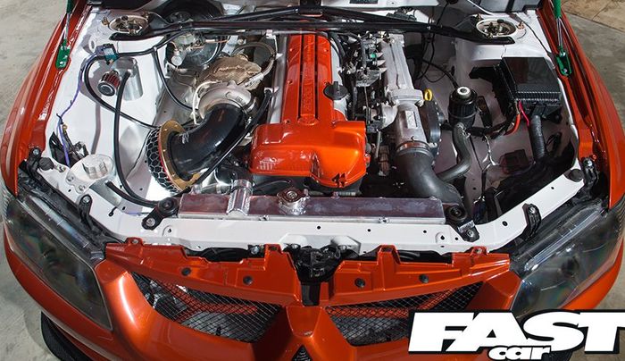 Mesin berkode 2JZGTE dari Toyota Aristo pada Mitsubishi Evo VII