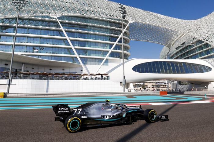 Valtteri Bottas keluar sebagai yang tercepat,sementara Ferrari terlihat kesulitan dan tercecer di luar tiga besar, berikut hasil FP1 F1 Abu Dhabi