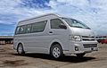 Muat Banyak Pas Untuk Travel Harga Toyota HiAce Bekas 2012 Dijual Segini