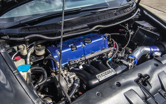 Modifikasi Honda Civic FD sudah engine swap pakai mesin K24A Odyssey